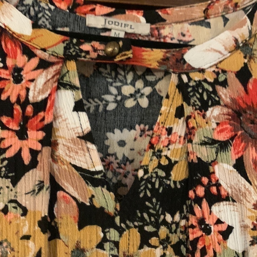 Jodifl Women’s Medium dress - Picture 5 of 10